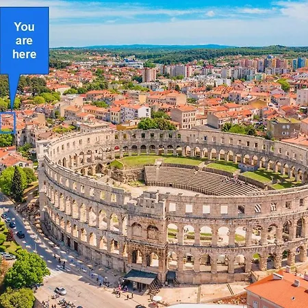 Daire Gladijator Amphitheater *